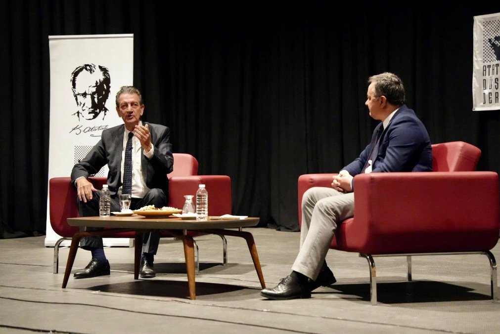 ADD Genel Başkanı Bozkurt'tan Bergama’da demokrasi eleştirisi!