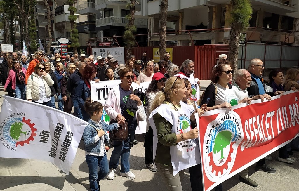 672228134 26661170480184574 8754432175741685234 N