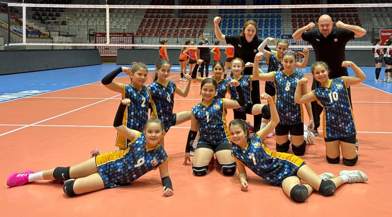 Dikili Lodos Mini B Takımı da final yolunda!