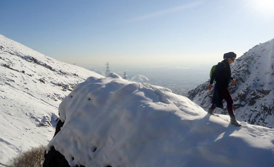 İran Da Insanlar Dağlarda Özgürlük Arar By Yuzden Dağlar Sayfiye Yeri Gibi.jpg