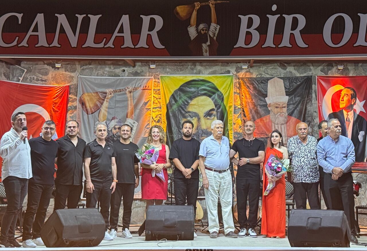 Grup Mihman’dan Dikili’de türkü dolu gece: "Gönülden Dile Türküler"