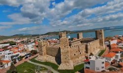 700 yıllık bir bekçi; Çandarlı Kalesi