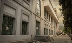 Bergama’daki SGK İş Merkezi satışa çıkıyor