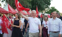 Bergama’da 90 yıllık gelenek coşkuyla başladı