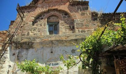 Bergama’da tarihi Çukur Han gastronomi merkezi oluyor