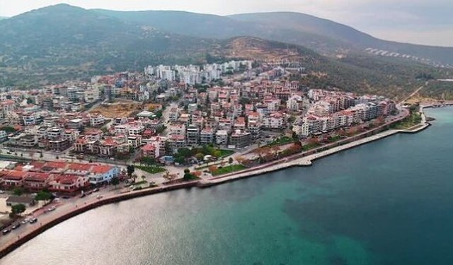 İzmir'in arıtmasız tek ilçesi Dikili, 11 aydır Bakanlık onayı bekliyor