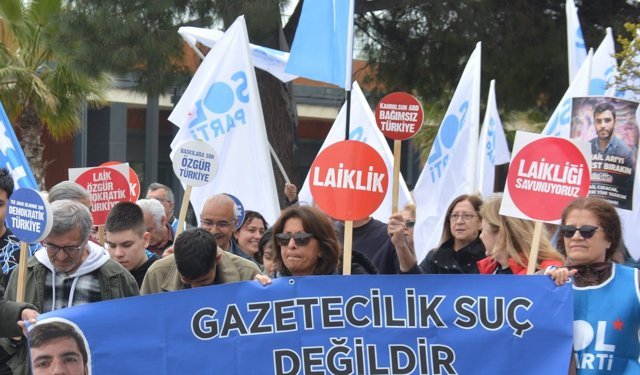 Bergama'da birleşik mücadele için halk yürüyüşü yapıldı