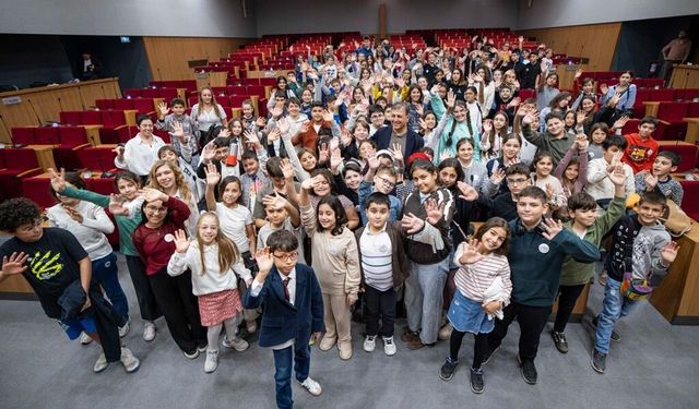 İzmir, çocuk politikalarında çıtayı yükseltiyor