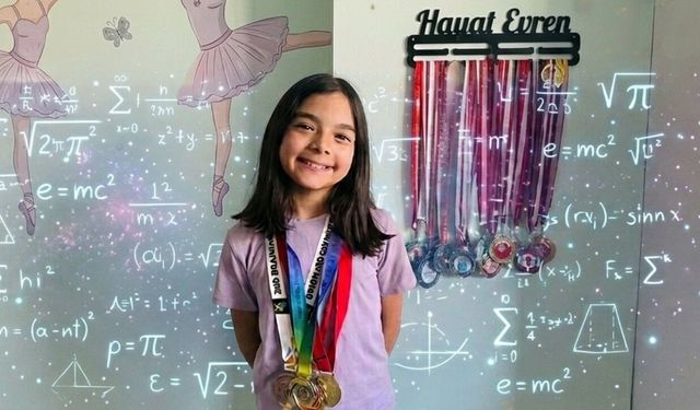 Dikili'nin gururu Hayat Evren matematikte dünyayı salladı