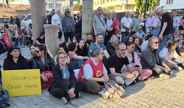 Bergama ve Dikili'de "Mutlak Butlan" kararı protesto edildi