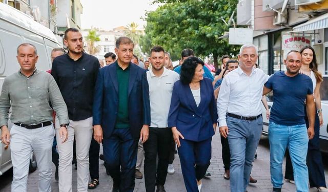 Başkan Tugay Kınık'ta muharrem lokmasına katıldı