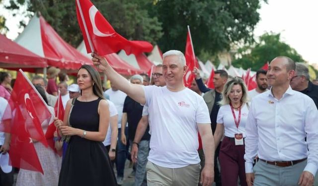 Bergama’da 90 yıllık gelenek coşkuyla başladı