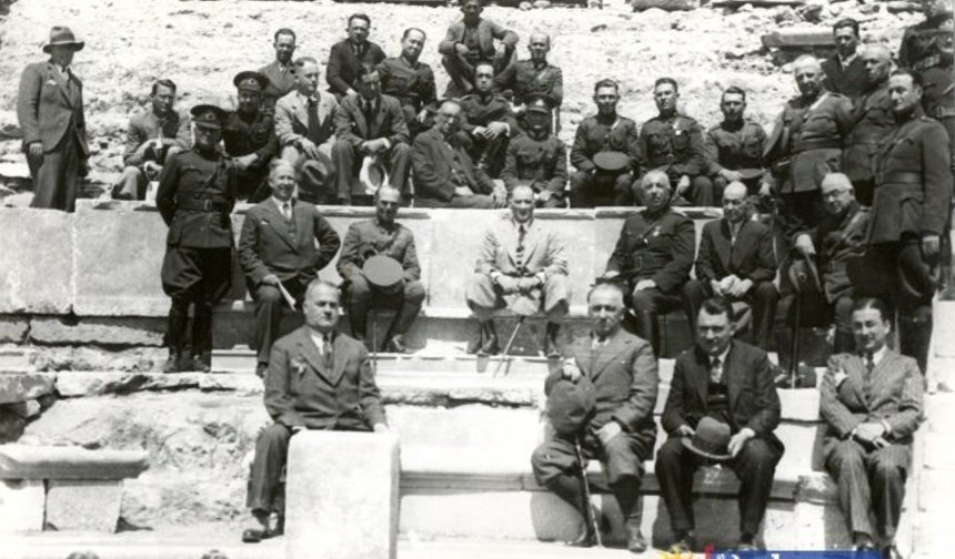 Bergama'da eski bayramlar ve Atatürk