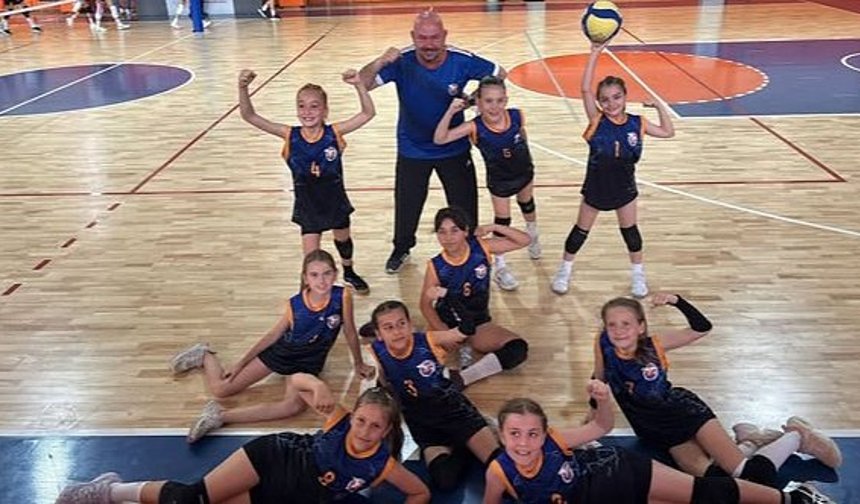 Dikili Lodos Mini Takımı şampiyonluğa çok yakın