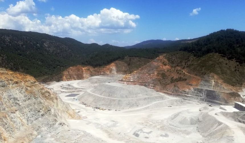 Dikili’de çevrecilerin ve doğanın çığlığı duyulmadı!