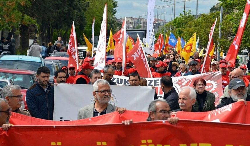 Bergama’da 1 Mayıs coşkusu: "Biz kazanacağız!"