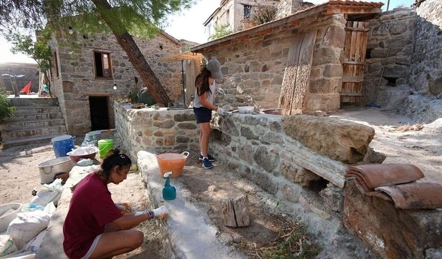 Bergama'da "Yeni Nesil Kervansaray" heyecanı