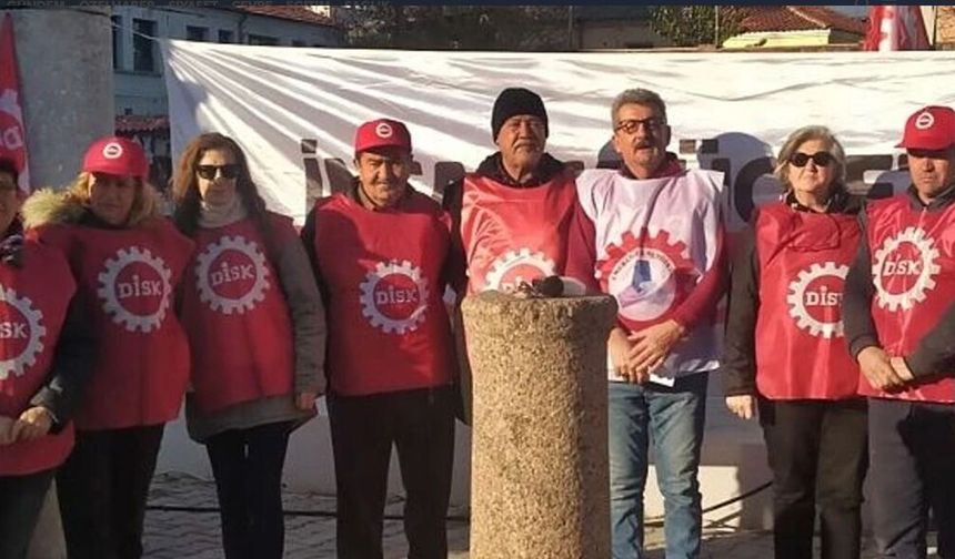 DİSK Emekliler Sendikası Bergama Şubesi: "Onurlu Yaşam Hakkımız Savunulsun"